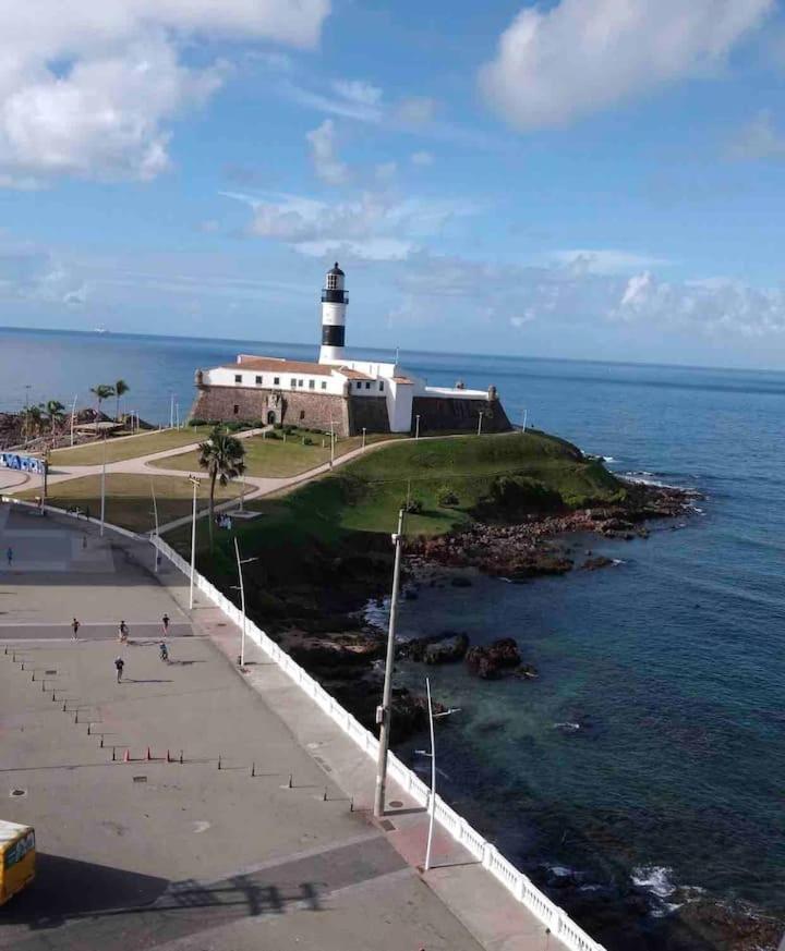 Apartamento No Farol Da Barra. Vista Deslumbrante Para O Mar! No Circuito Do Carnaval. Ao Lado Do Porto Da Barra ! Salvador Exteriör bild